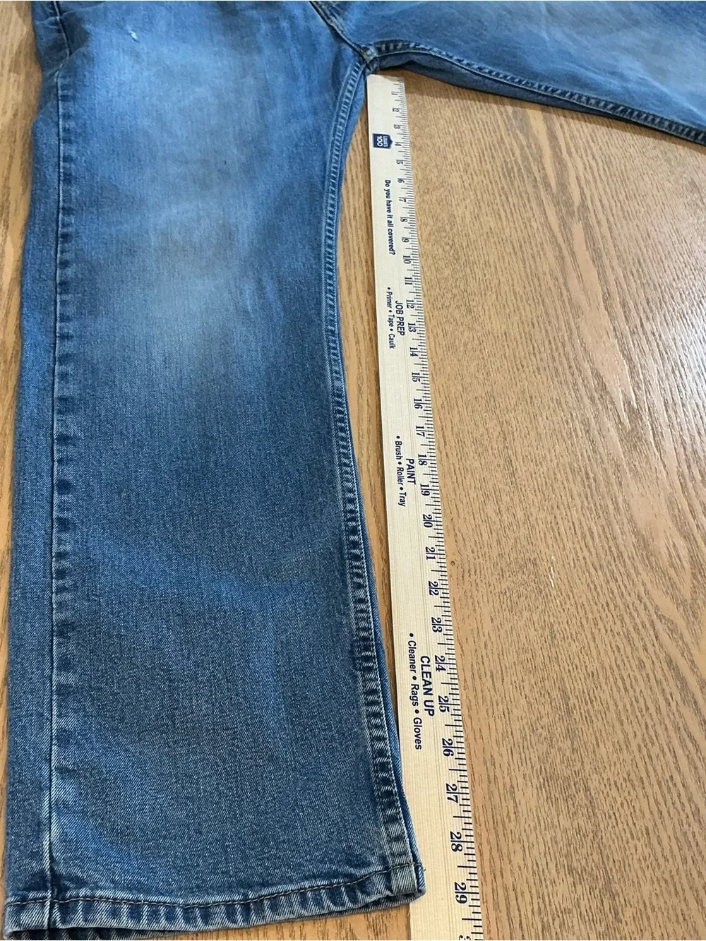 Levi’s 505 Men’s W36 L30 Regular Straight Jeans Medium Wash Distressed